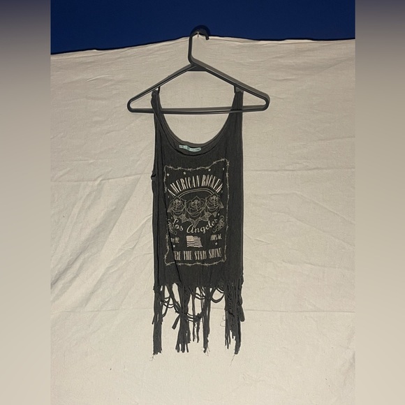 - Grey graphic Tank with frayed bottom - Picture 7 of 10